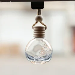 1Pc Five Wire Lid 10ML Flat Round Flower Empty Bottle Car Essential Oil Diffuser Fragrance Air Freshener Scent Bottle Ornament